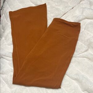 Lululemon Groove Super-High-Rise Flared Pant Nulu, Butternut Brown, 14